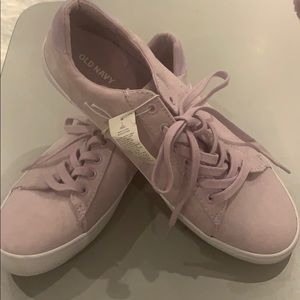 Old navy casual shoes
